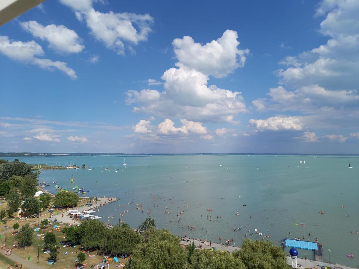 Malibu Apartment Balaton North บาลาโตนัลมาดี ภายนอก รูปภาพ